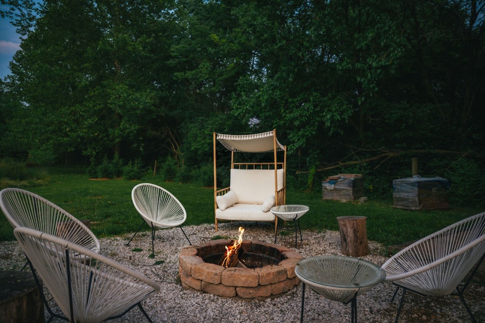 Ruby s Red Cabin Hot Tub Nature Horses Indy, Billede 25