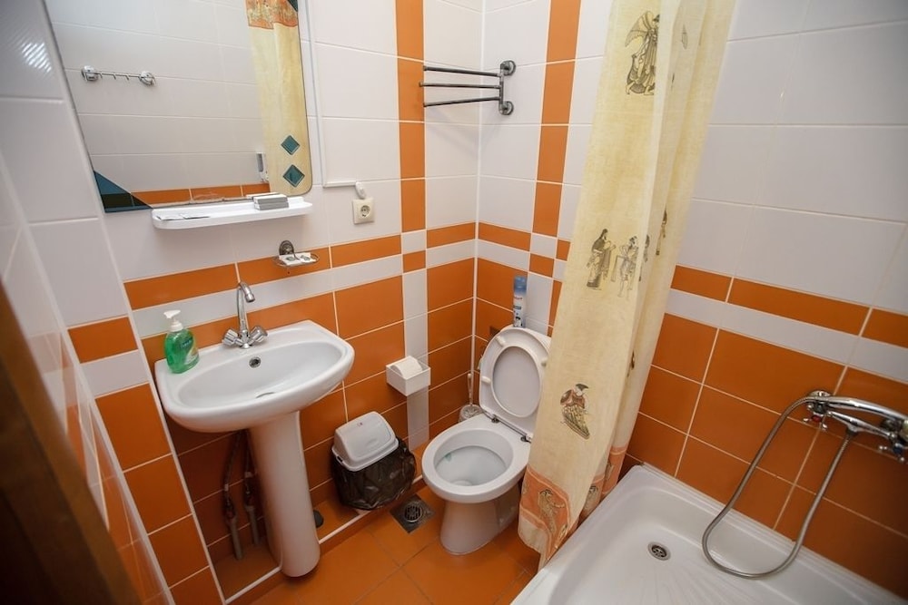 Standard Double Room, 1 Queen Bed photo 2
