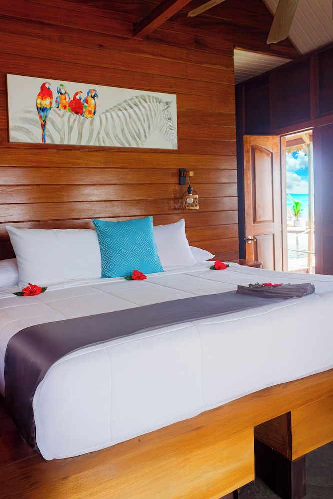 Standard Bungalow, Sea View