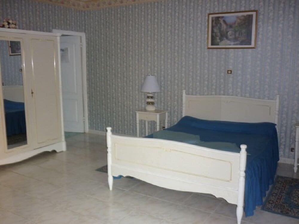 Quadruple Room - Photo 1