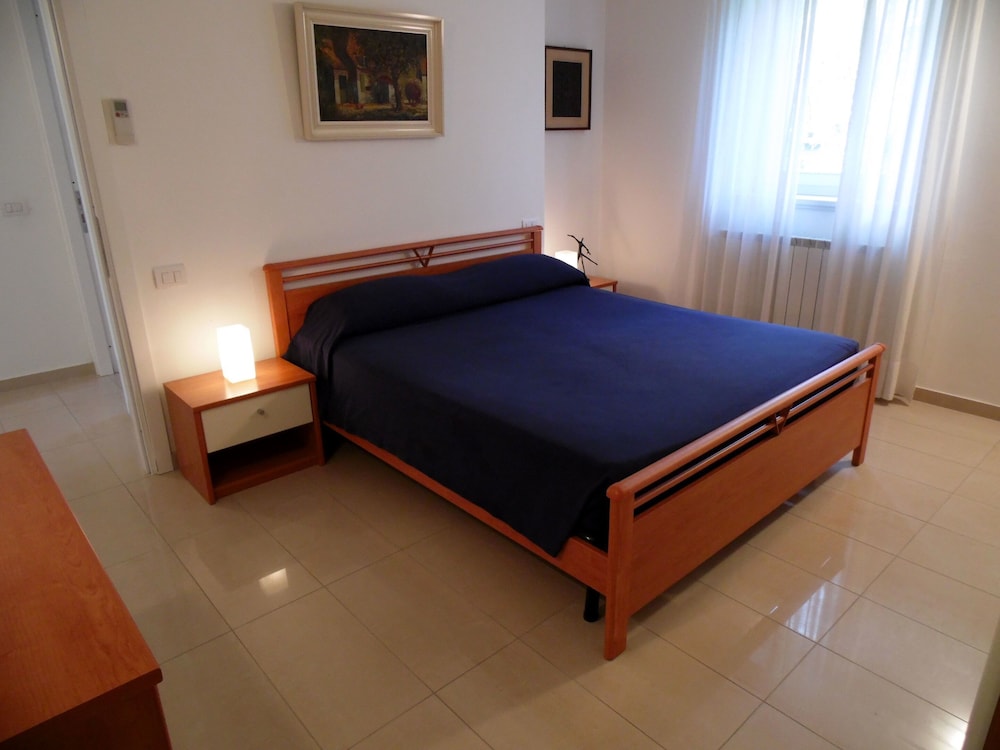 Villa photo 2
