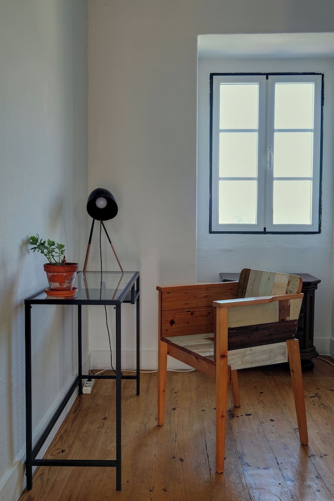 3 Bedroom Farmhouse photo 2