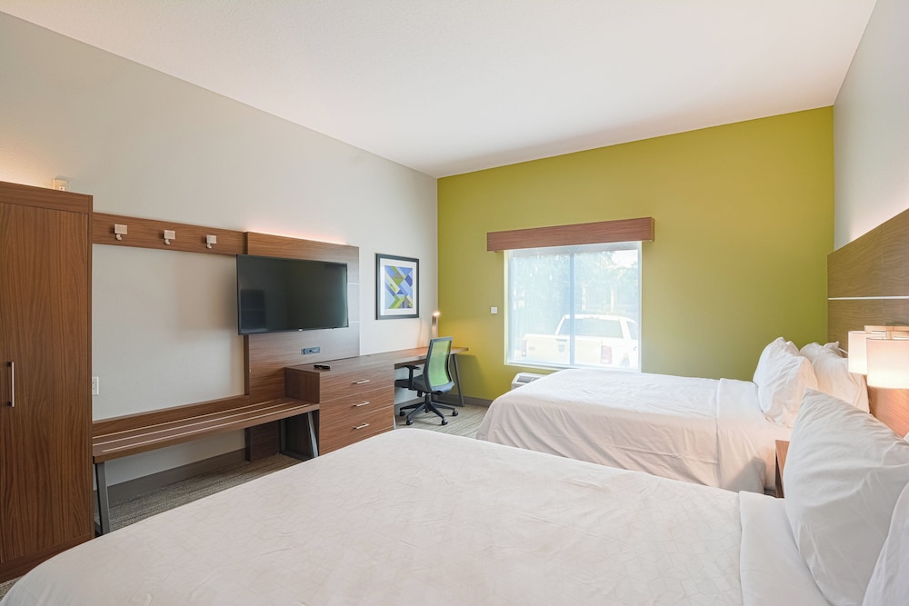 Standard Room, 2 Queen Beds, Accessible (Mobil Roll Shwr) - Photo 1