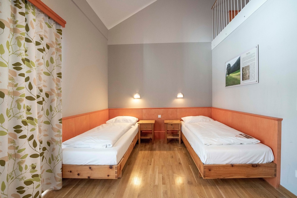 Comfort-Quintuple Room photo 2