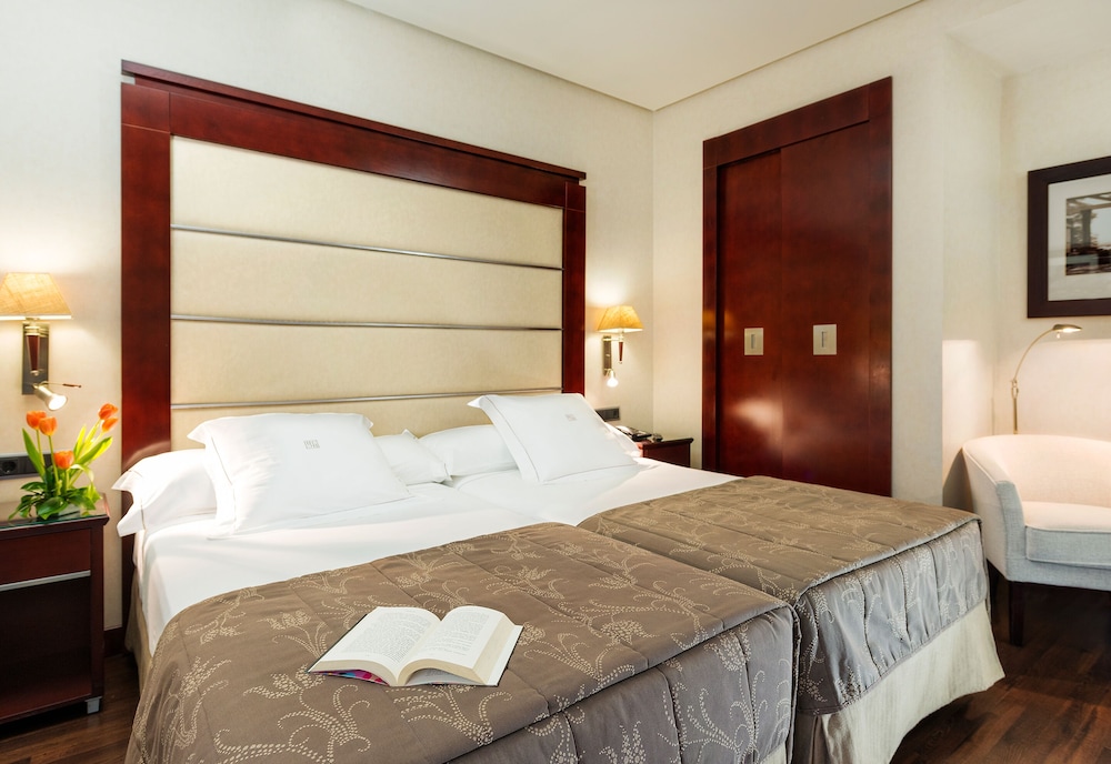 Standard Room (parking included)