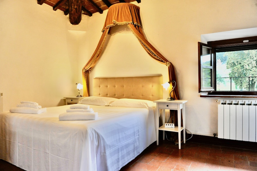 Superior Triple Room, 2 Bedrooms, Valley View