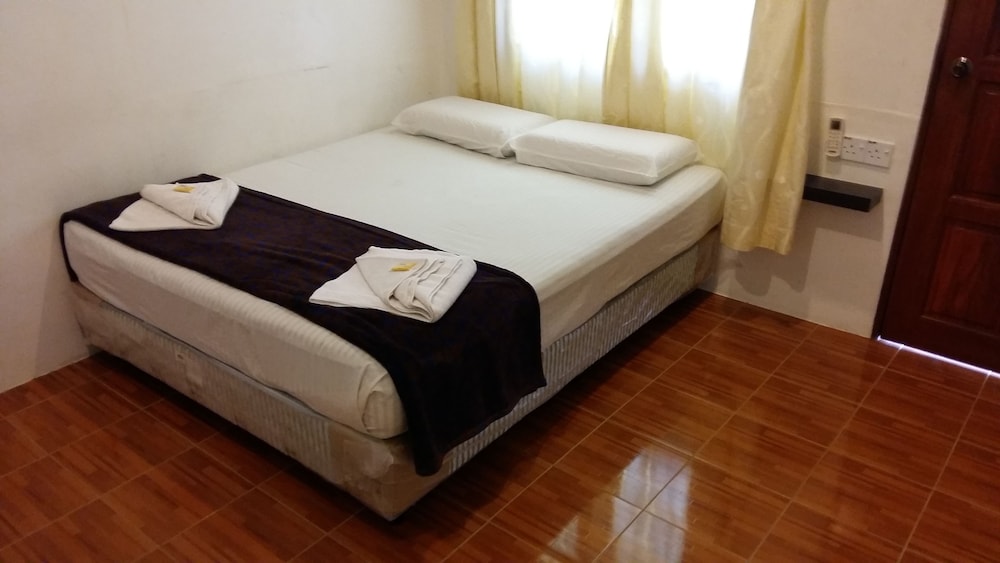 Chalet (Air-Conditioning) photo 1
