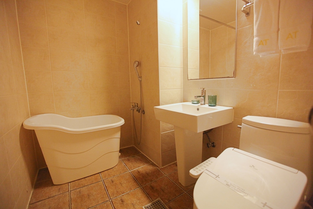 Standard Double Room photo 2