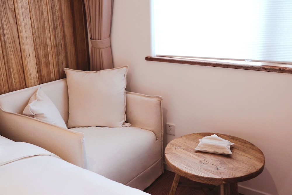 Basic Double Room, Non Smoking, Private Bathroom
