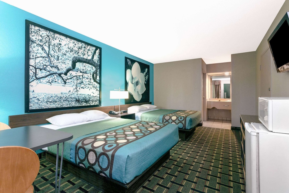 Room, 2 Queen Beds, Non Smoking - Photo 3
