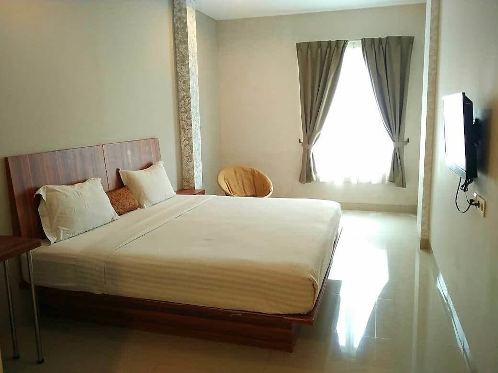 Superior Double or Twin Room photo 3