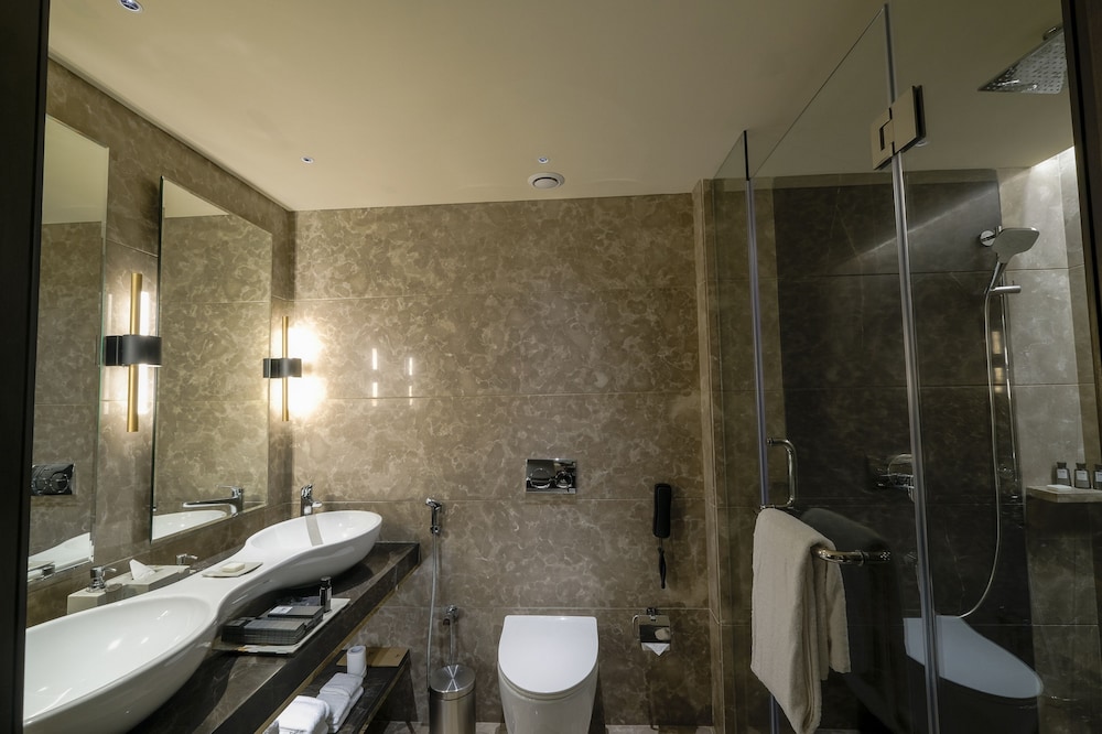 Emerald Suite - Photo 3