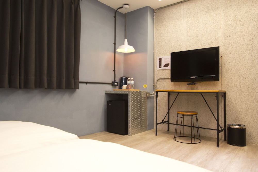 Deluxe Twin Room, 2 Twin Beds photo 2