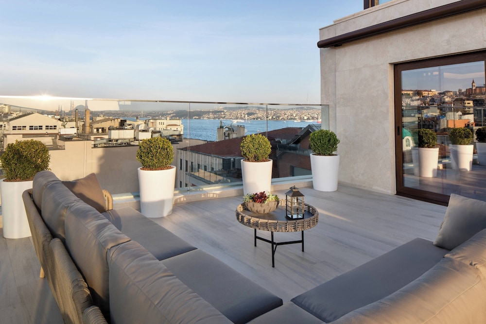 Royal Suite, 1 Bedroom, Terrace