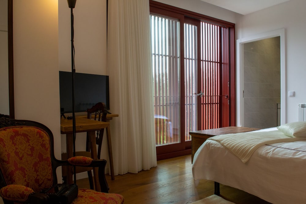 Superior Double Room, Pool View photo 2