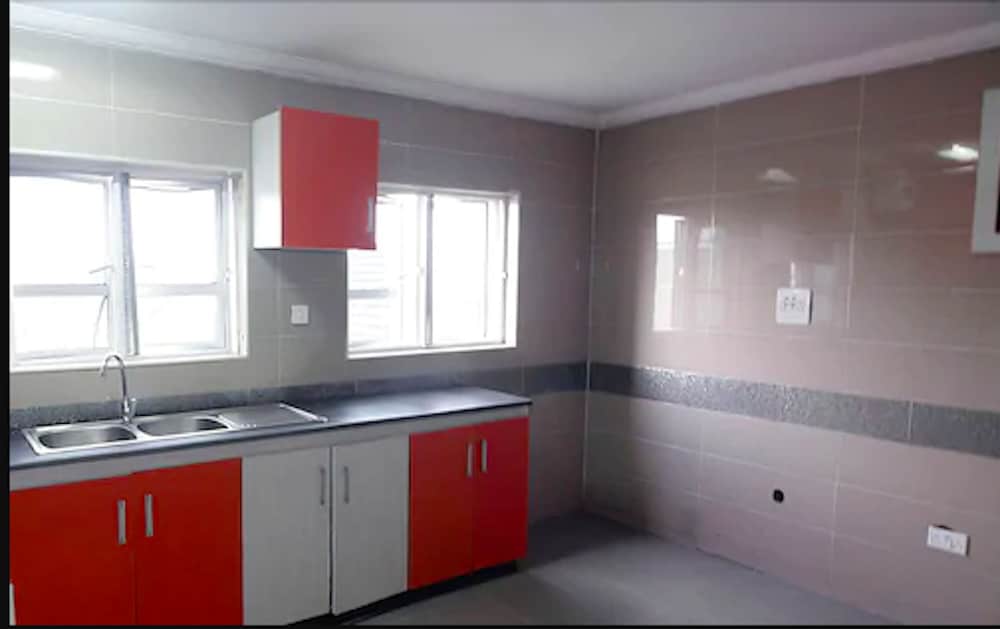 Apartment, 4 Bedrooms photo 2