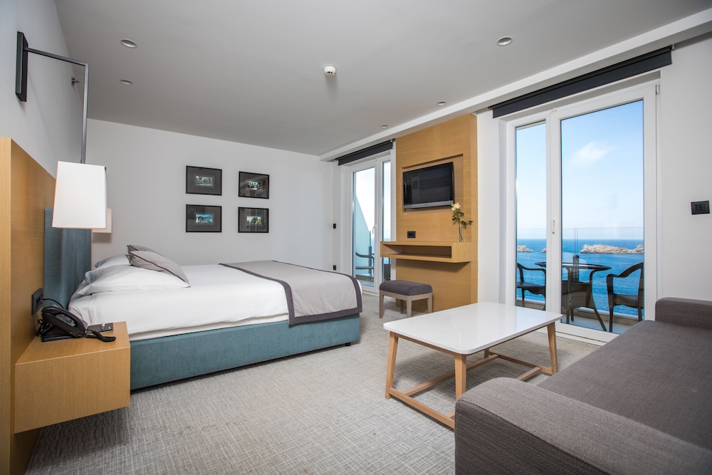 Junior Suite, Balcony, Sea View
