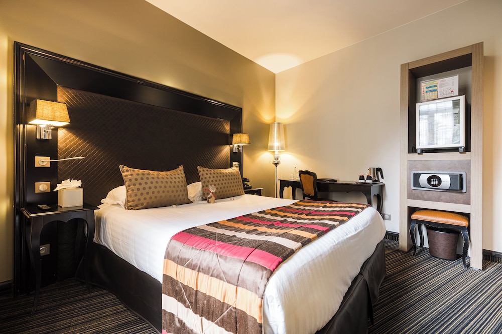 Room (Business Premier) photo 2