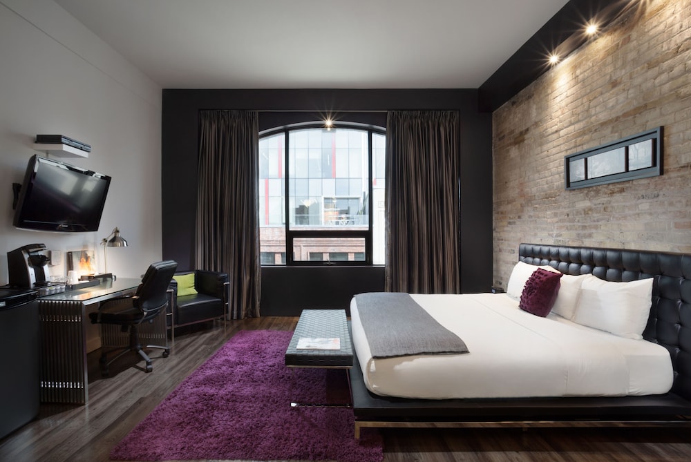 Loft, 1 King Bed, Bathtub, City View photo 1