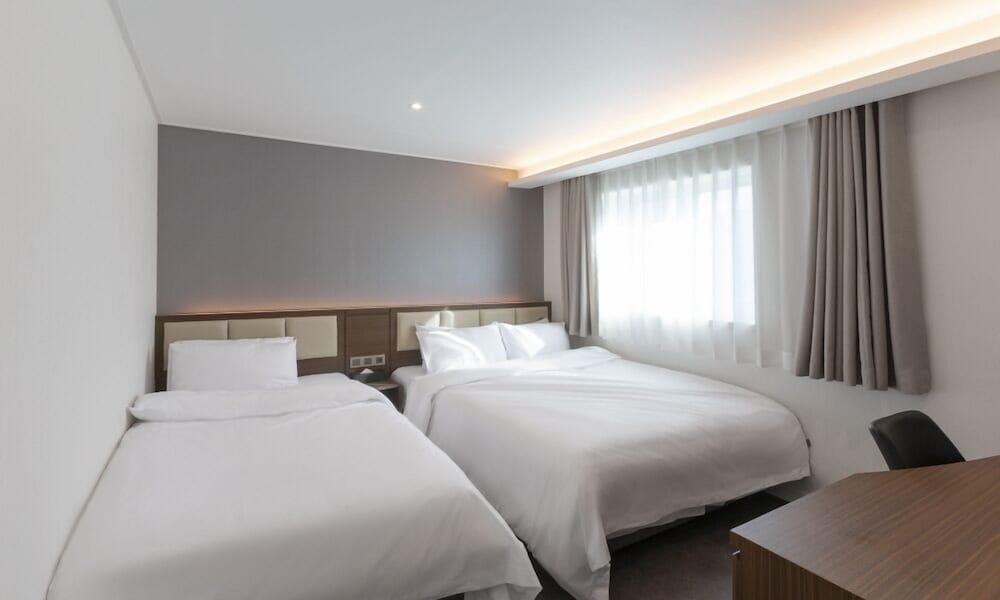 Premium Suite (Base & Max occupancy: 5) - Photo 1