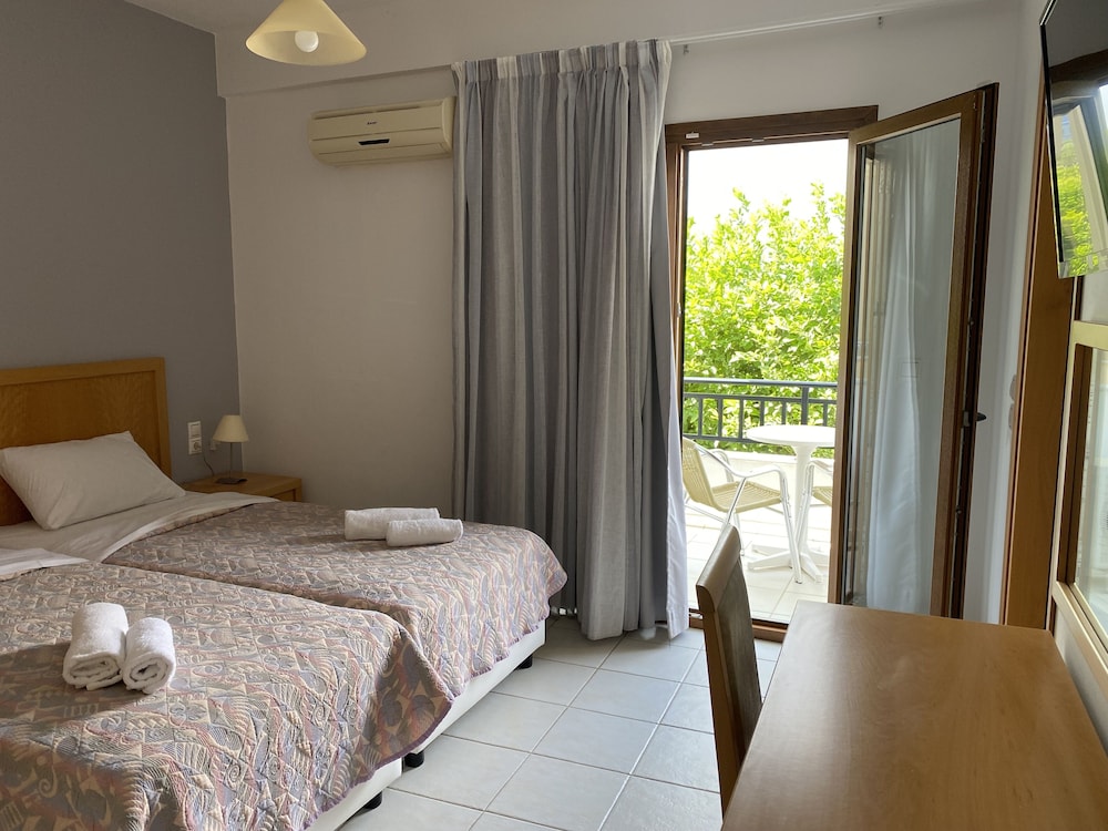 Standard Double or Twin Room (or Garden view)