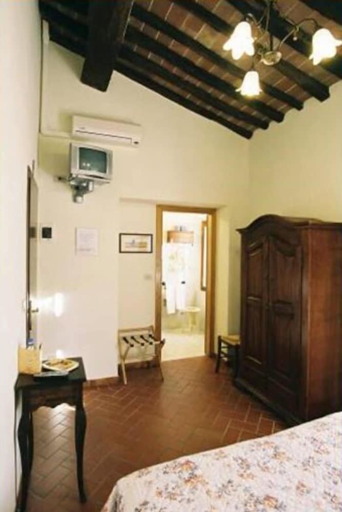 Double Room, 1 Queen Bed, Non Smoking photo 2
