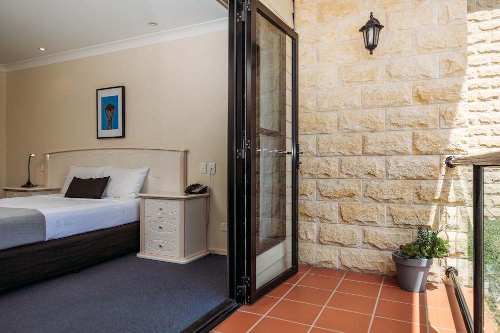 Deluxe Room, Balcony (King/Single Room) photo 2