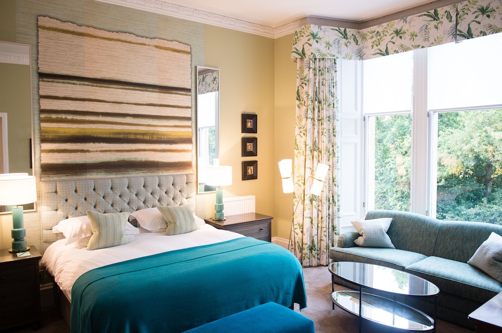 Deluxe Room - Photo 2