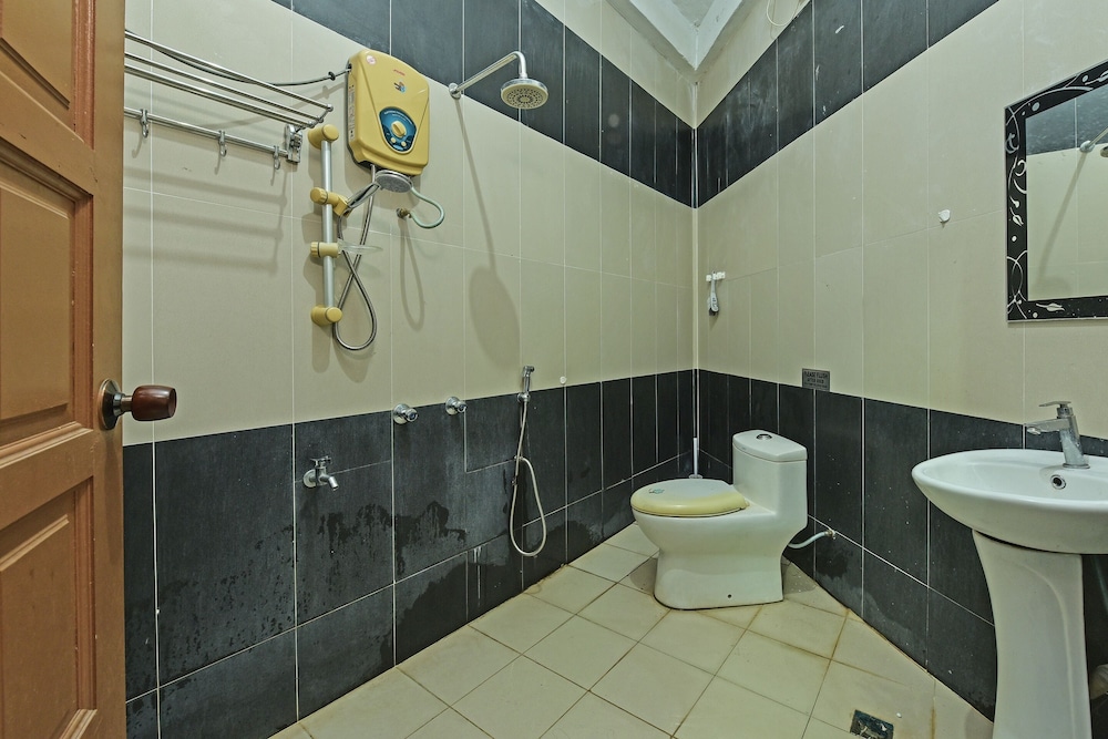 Standard Twin Room photo 2
