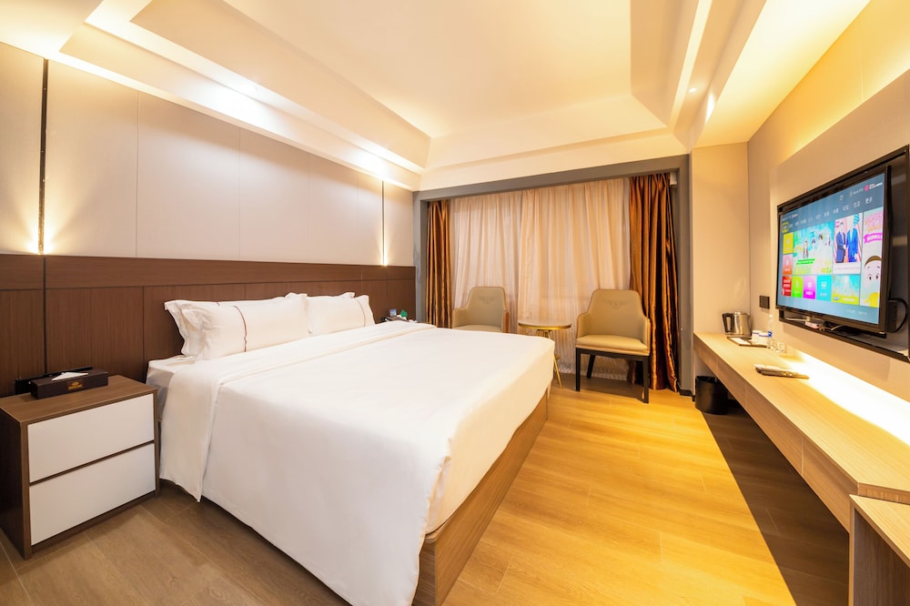 Deluxe Single Room, 1 King Bed photo 1