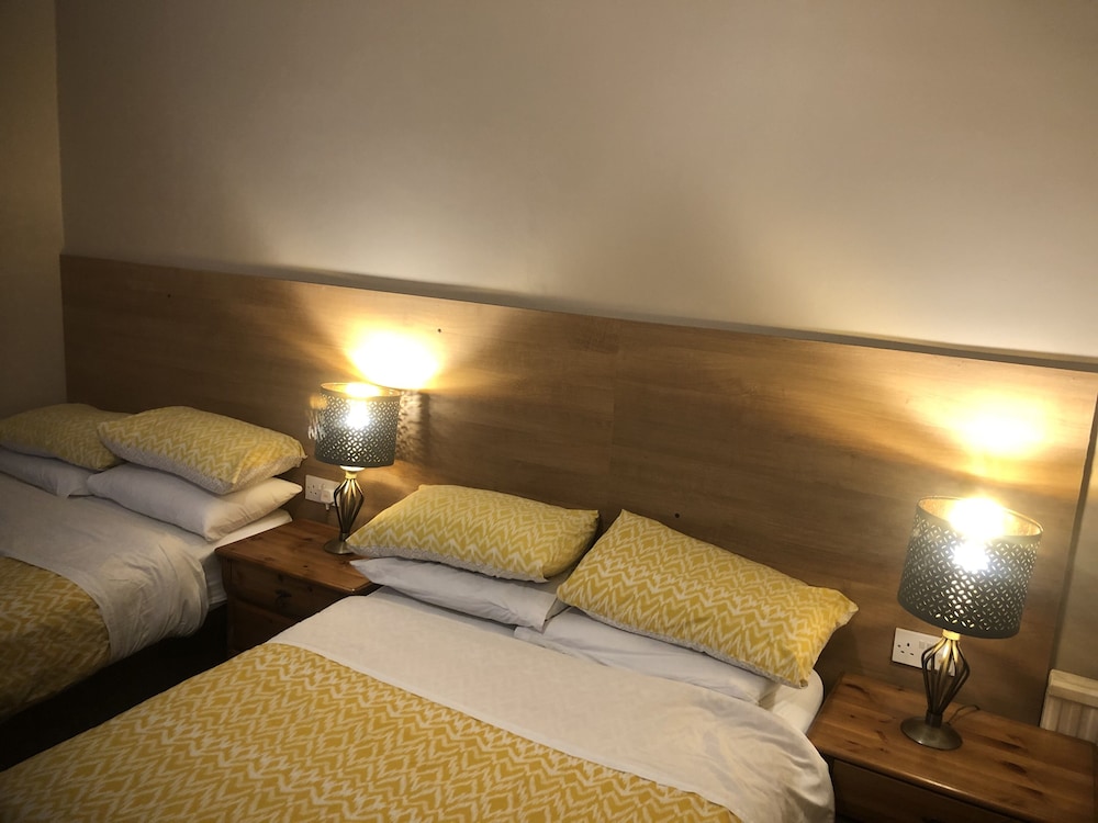 Comfort Quadruple Room, Ensuite photo 1