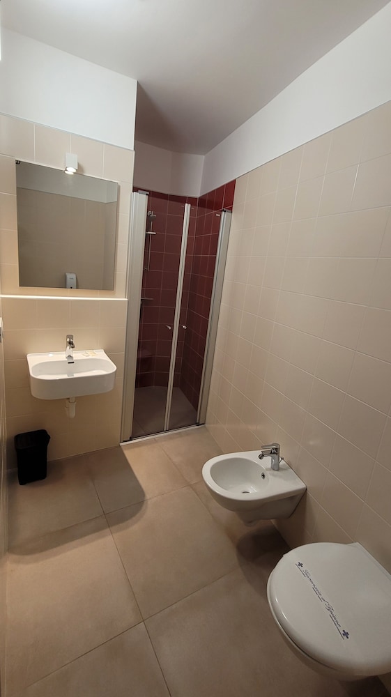Quadruple Room photo 2