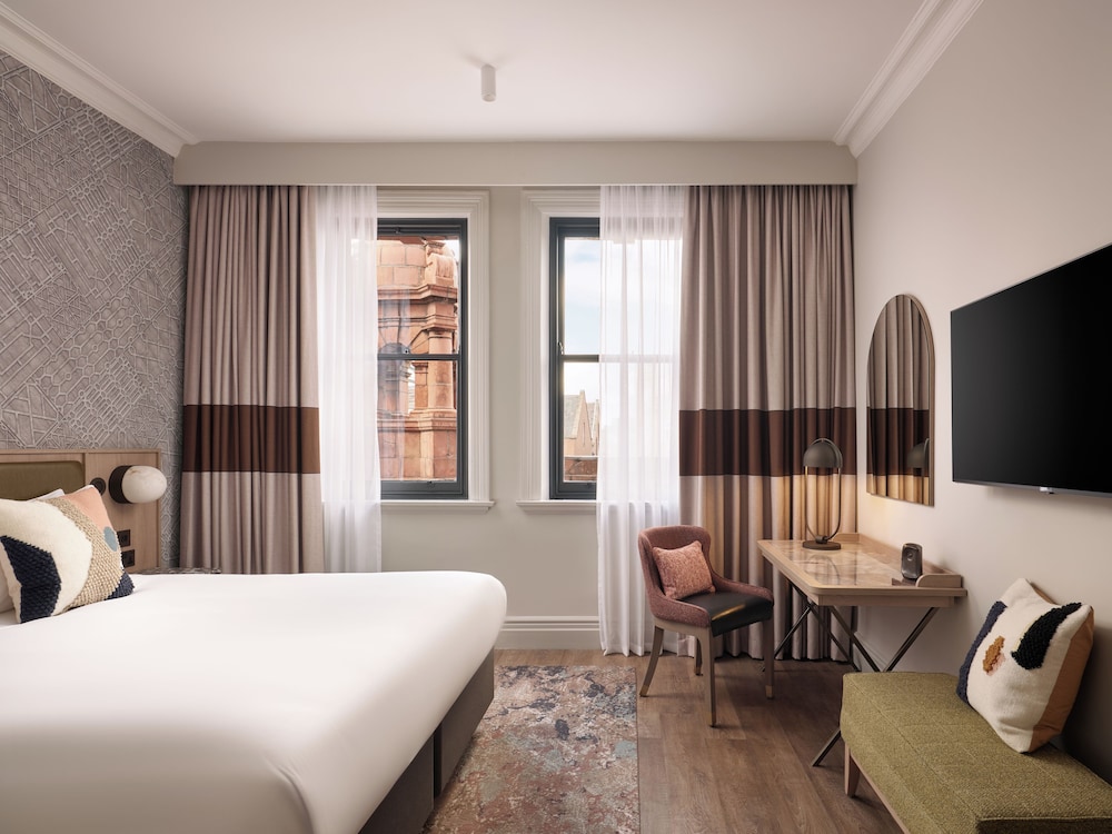 Newly Refurbished Premium Double Room - Photo 1