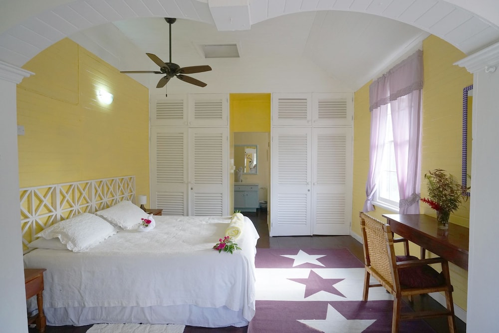 Classic Triple Room, 1 Bedroom, Garden View (Butterfly)