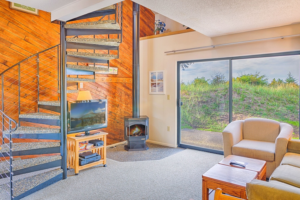 Premium Condo, 2 Bedrooms, Balcony, Ocean View photo 1