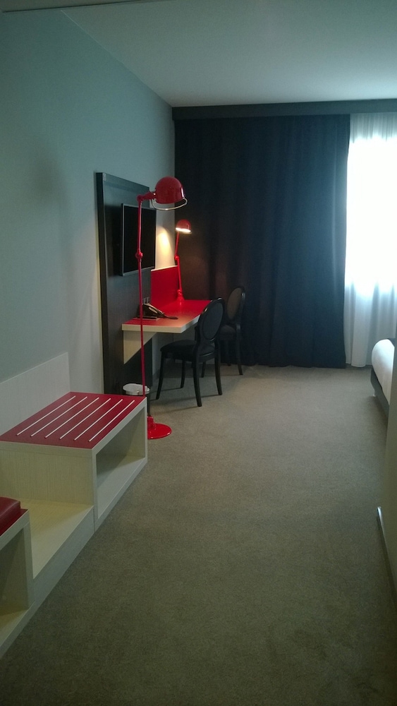 Hotell des Lumières Lyon Meyzieu Arena Stadium, Bild 5