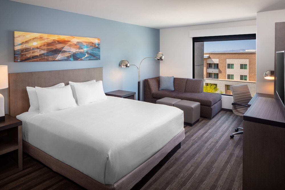 Room, 1 King Bed (Den) - Photo 1