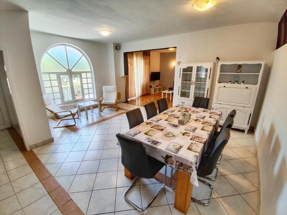 House, 3 Bedrooms, Smoking, Private Pool