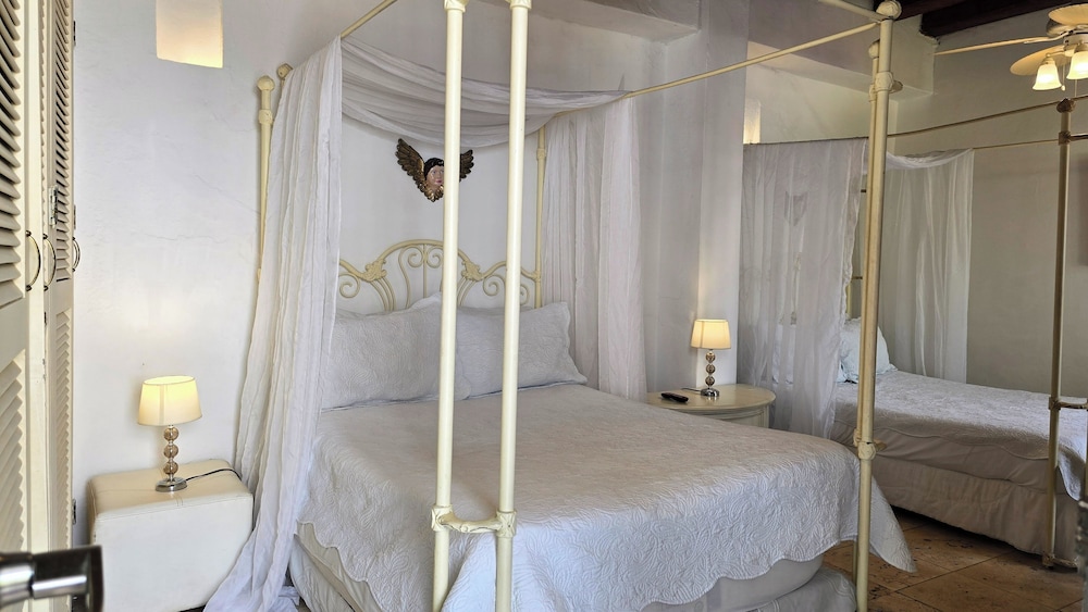 Family Room, 2 Double Beds photo 2