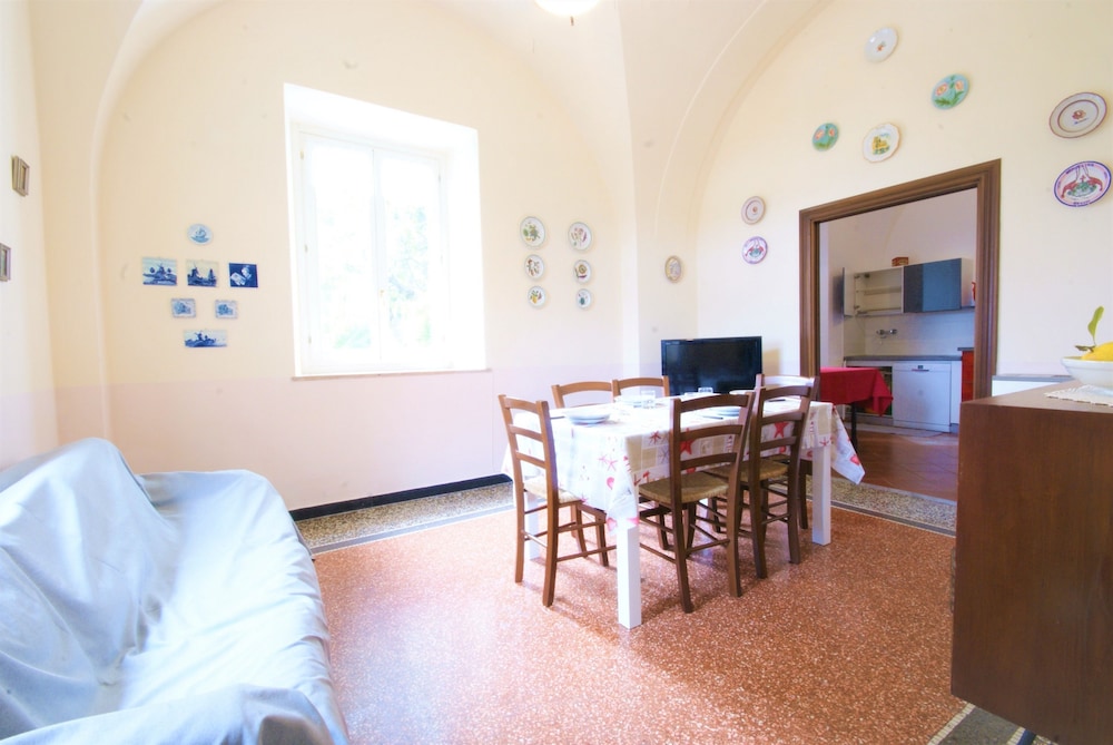 Apartment, 3 Bedrooms, Sea View photo 2