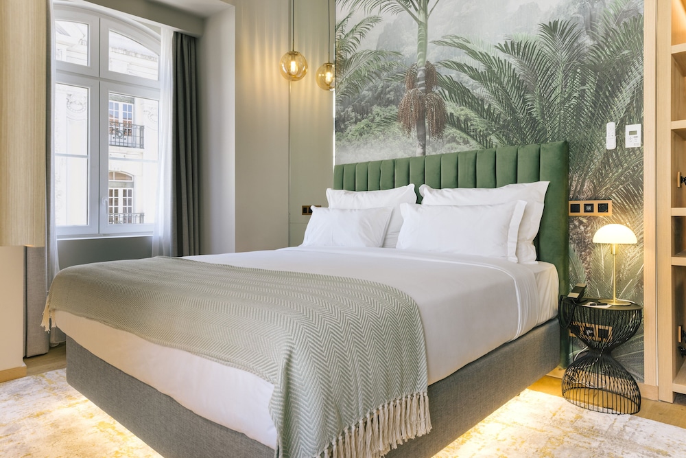 Premium Room (Corner)