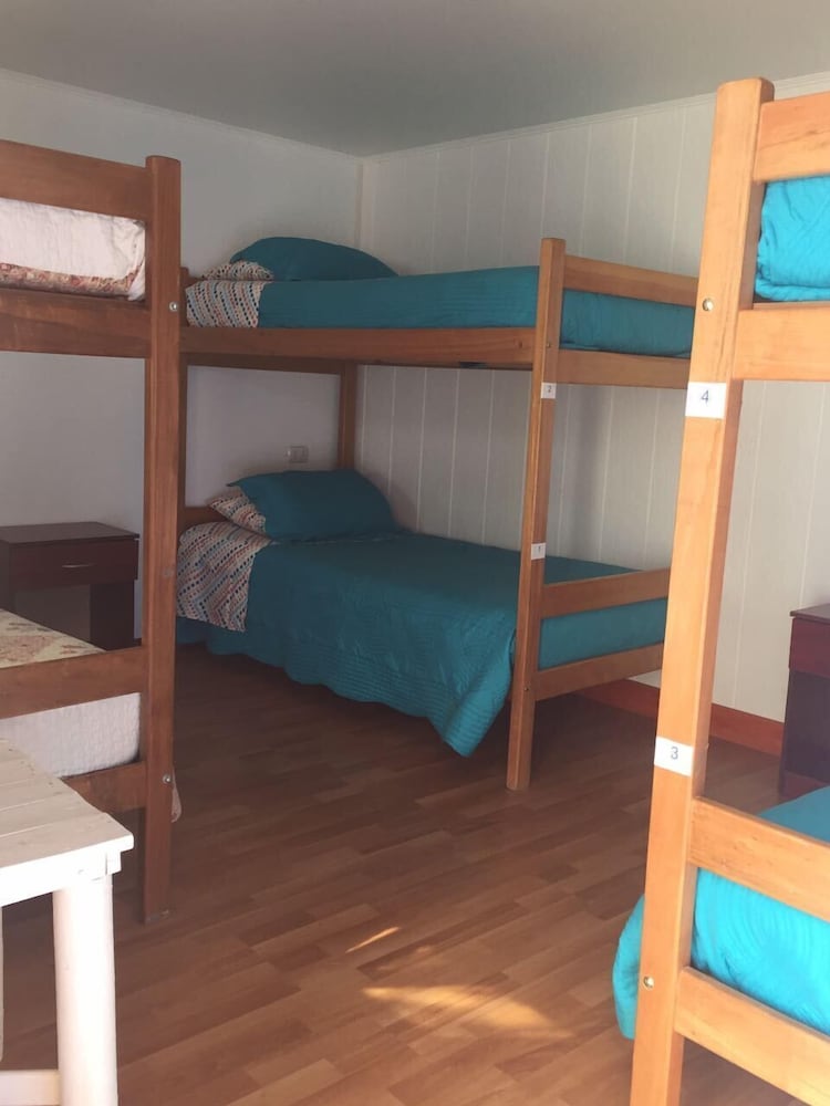 Standard Shared Dormitory, Shared Bathroom (6 paxs)