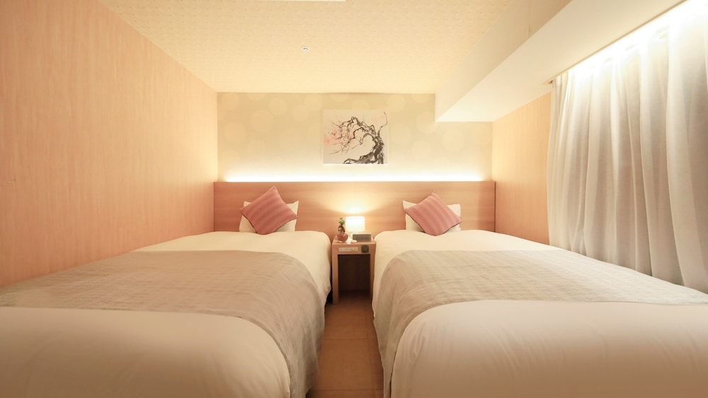 Standard Twin Room, Non Smoking - Photo 2