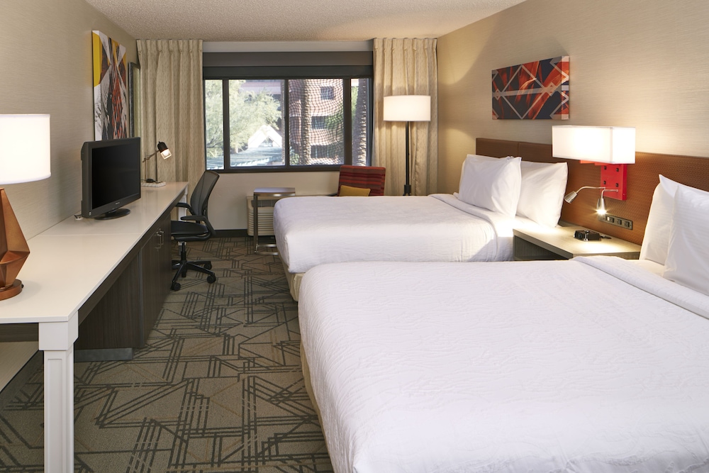 Room, Accessible - Photo 5