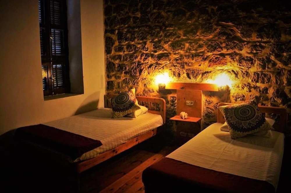 Triple Room, Partial Sea View