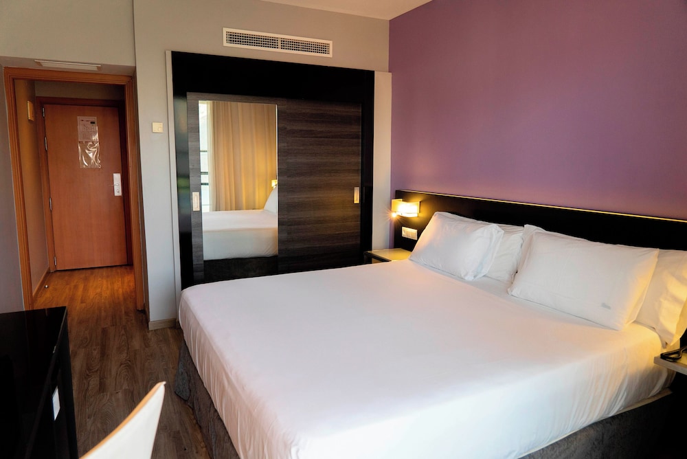 Classic Room (Exterior View) - Photo 2