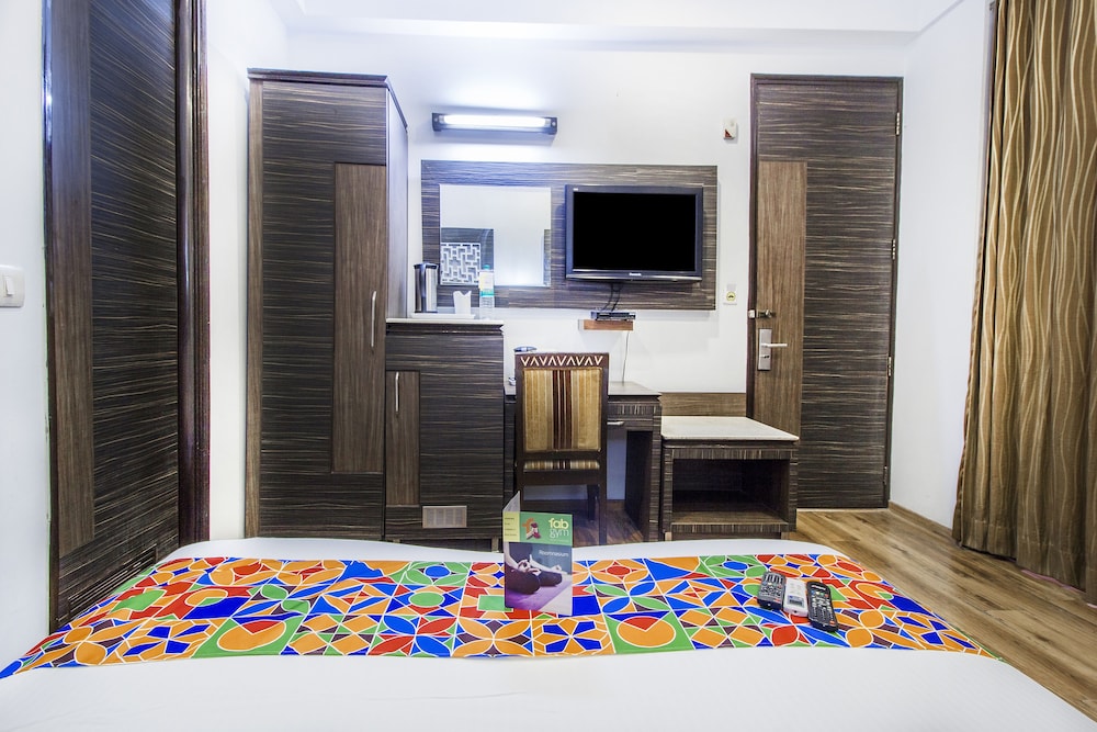 Deluxe Room - Photo 2