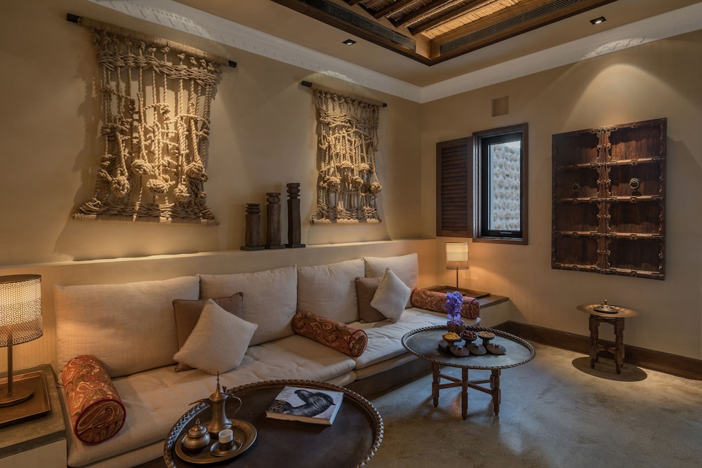 Luxury Suite, 1 King Bed (Chedi Suite) photo 2