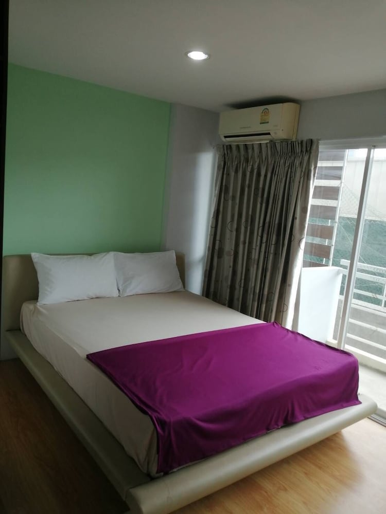 Deluxe Studio - Room B photo 1