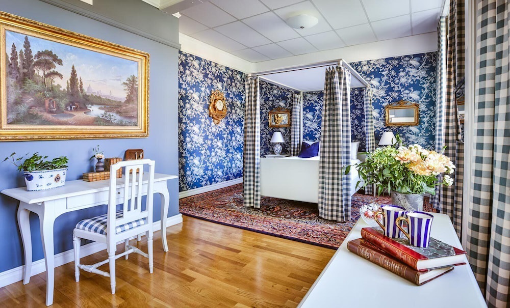 Standard Suite (with a walk), 140 cm bed photo 1